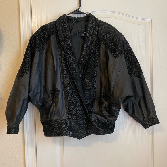 GioVanni Di Rocco Jackets & Blazers - Womens Vintage Giovanni Black Leather Jacket size Small